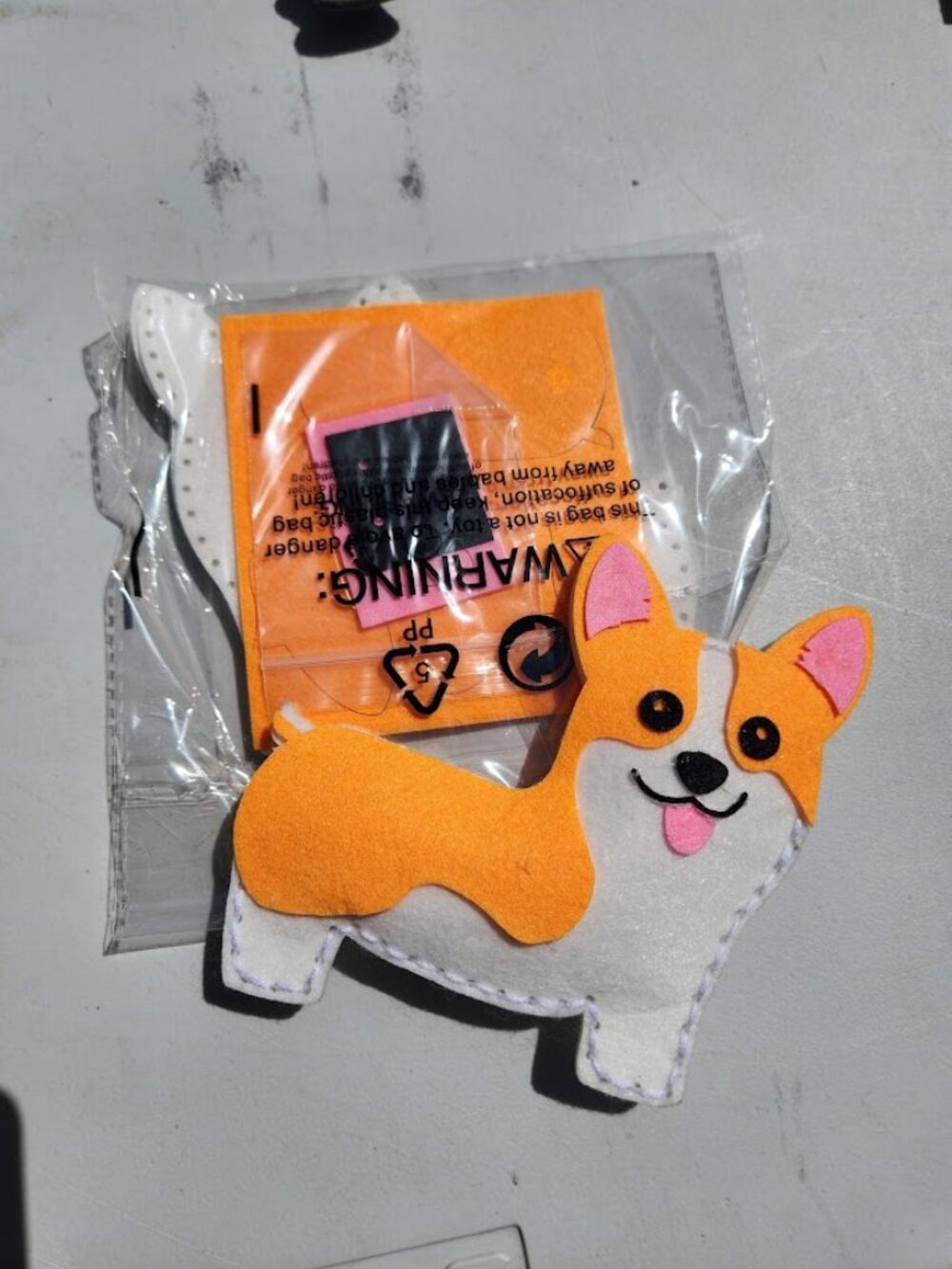 New Corgi Dog Puppy Craft Kit Sewing Kit Felt Project Felts DIY Crafting Art Fel